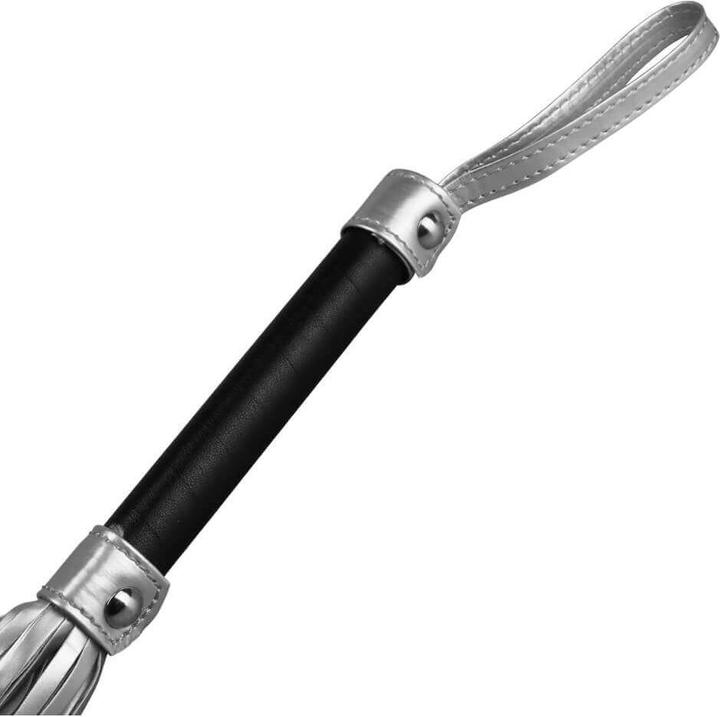 Produktbild Lovetoy Flogger Kunstleder Silber und Schwarz