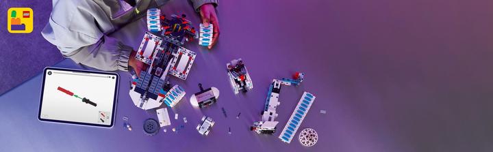 Produktbild LEGO Lunar Outpost Mondrover-Raumfahrzeug (42211, LEGO Technic)