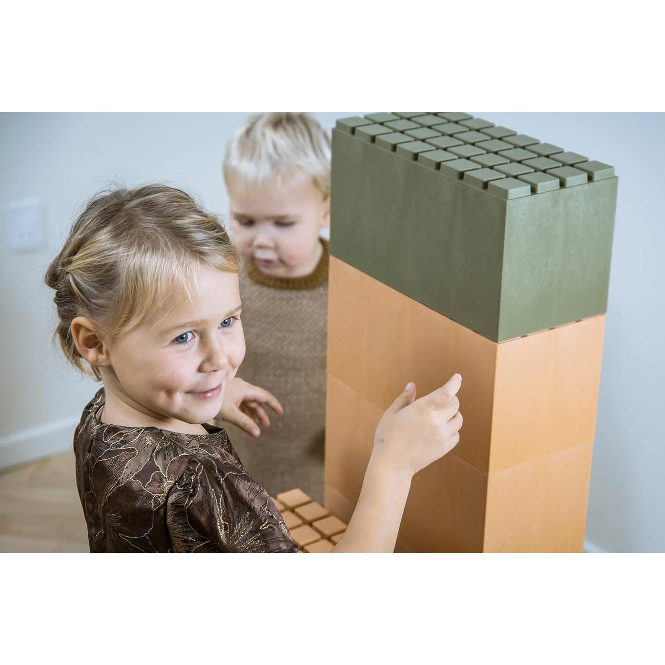 Thumbnail - dantoy Building Blocks - Orange and Green (6994)