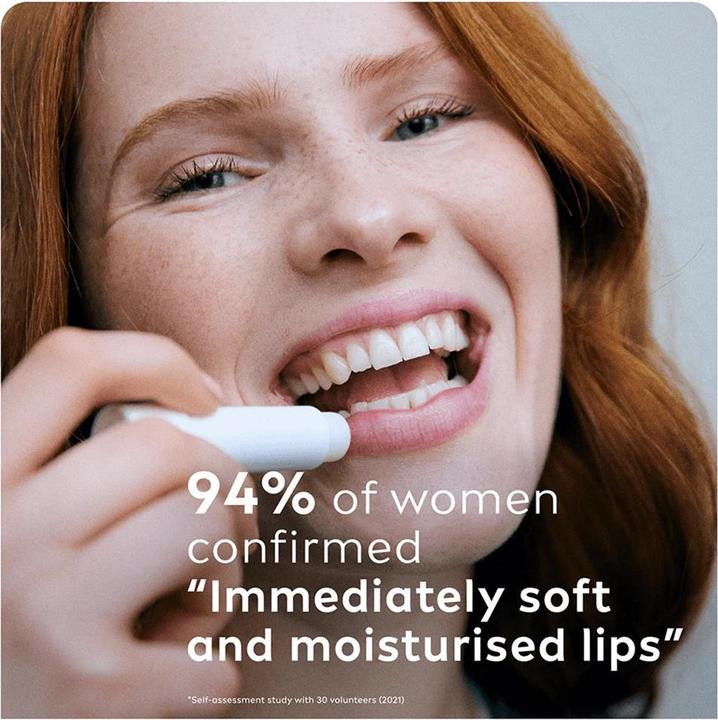 Actual product image LABELLO Original 24h Moisture Lip Balm 4.8g (Lip balm)