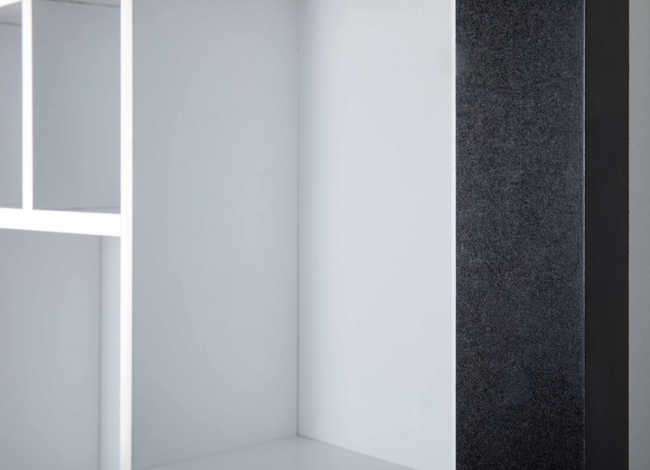 Actual product image Inter Link Wall shelf Mostra rectangular (13 x 70 x 90 cm)