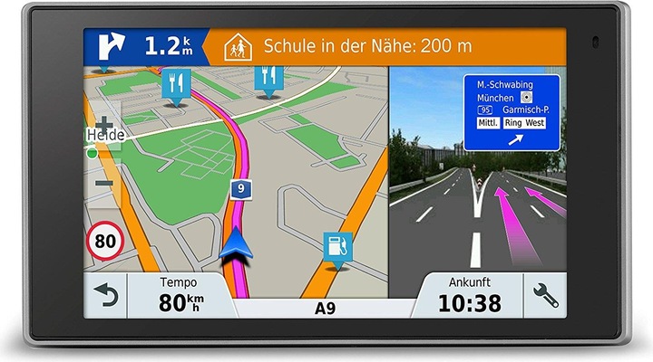 Actual product image Garmin DriveLuxe 51 LMT-D EU (5")