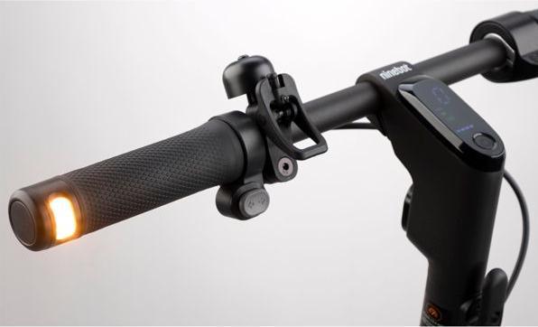 Actual product image Segway-Ninebot F2 D (20 km/h, 40 km, 400 W)
