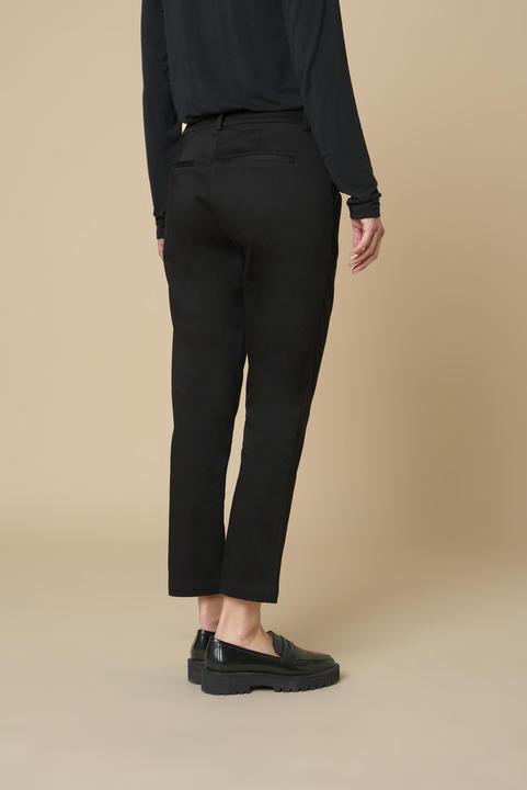 Actual product image Culture Caya (Frequency band 38 (2600 MHz))