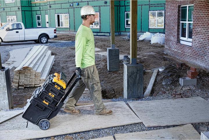 Immagine prodotto DeWalt Caricabatterie XR multi-tensione a 4 porte da 8A (10.8 V)