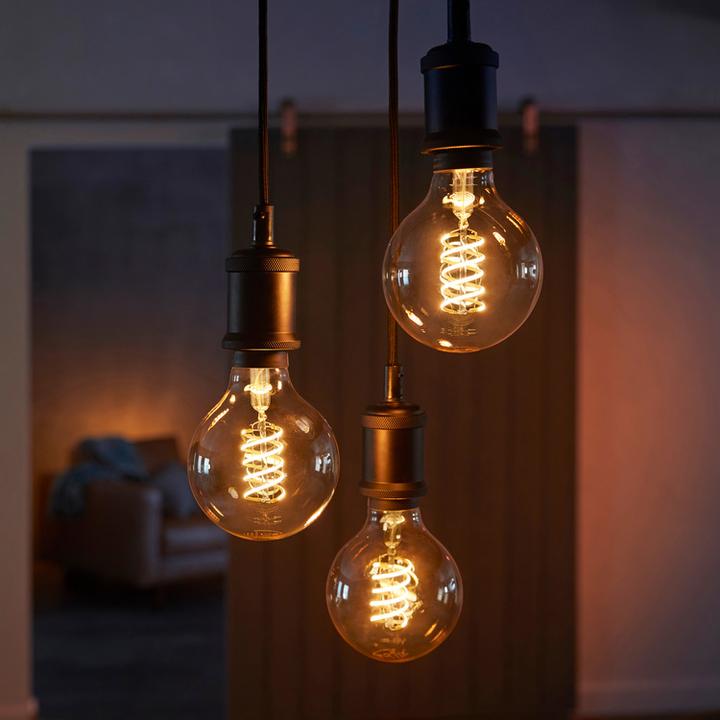 Produktbild Philips Hue White BT (E27, 7 W, 550 lm, 1 x, G)