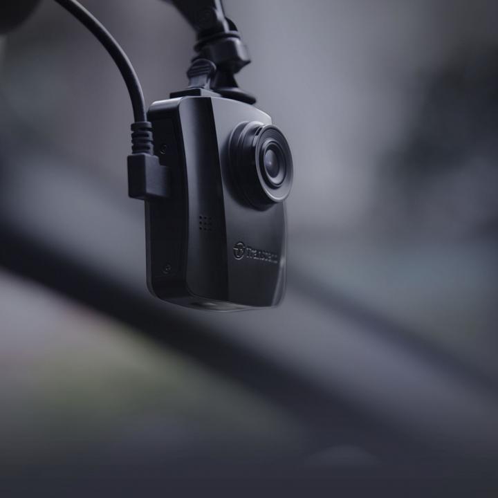 Immagine prodotto Transcend Dashcam - DrivePro 110 - 64GB (supporto a ventosa) (Accumulatore di carica elettrica, Display integrato, Accelerometro, Visione notturna, Microfono incorporato, WQXGA)
