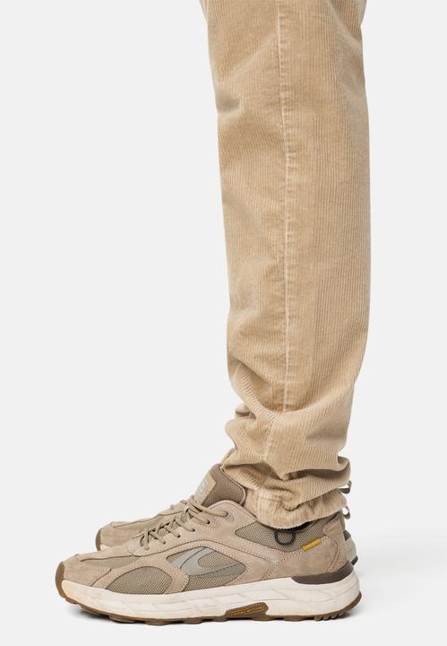 Image du produit Camel Active Regular Fit Chino Hose aus Cord (35)