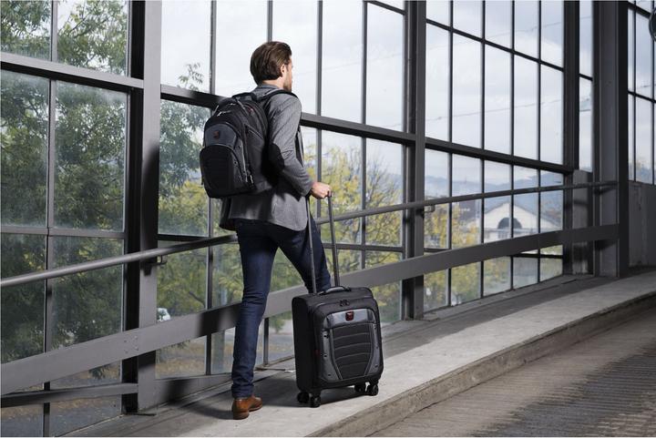 Actual product image Wenger Synergy (26 l)