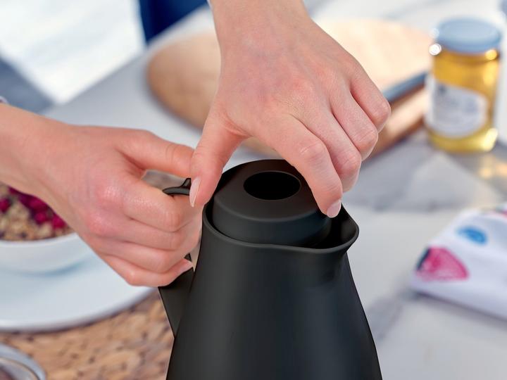 Produktbild Leifheit Isolierkanne Harmonic 1 l schwarz (1 l)