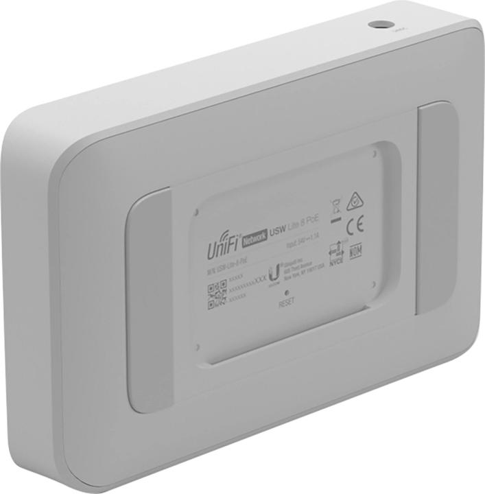 Actual product image Ubiquiti Lite 8 PoE (8 ports)