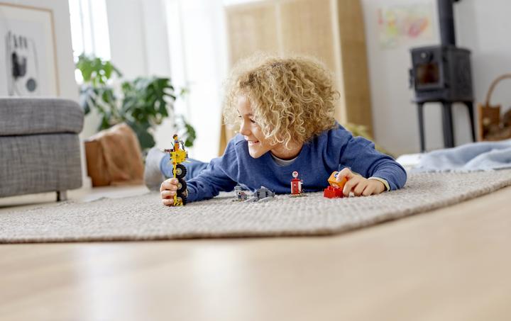 Produktbild LEGO Emmets Dreirad (70823)