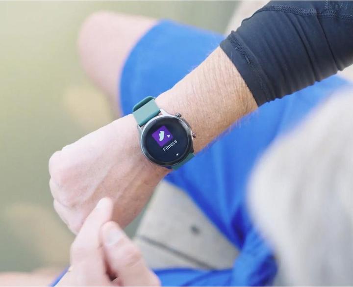 Actual product image Doro Watch (44 mm)