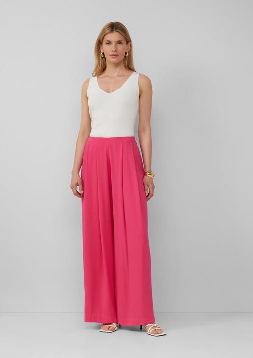 Produktbild S.Oliver Hose Elegante Wide Leg-Hose mit hohem Bund (46)
