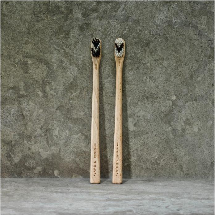 Produktbild vVardis RHEINHOLZ Holzzahnbürste Soft hellgrau/schwarz+grün/schwarz (Weich, 2 x)