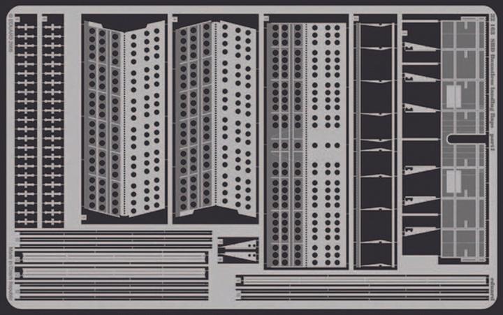 Produktbild Eduard SBD Dauntless landing flaps für Trumpeter Bausatz