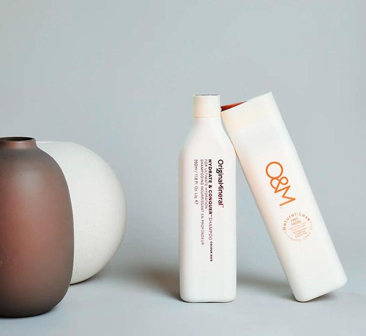 Actual product image O&M Original Mineral O&M Haircare - Hydrates & Conquer Shampoo (350 ml, Liquid shampoo)