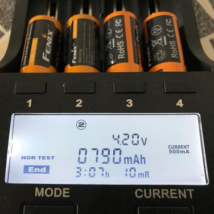 Actual product image Fenix Battery CR123 A 2 pieces and quick charger (2 pcs., CR123A, 760 mAh, Rechargeable battery)