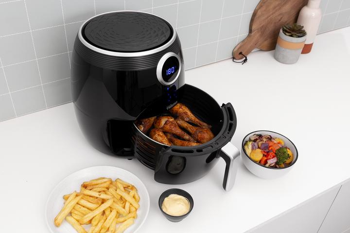 Actual product image Tristar Crispy Fryer
