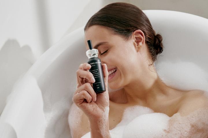 Actual product image Unicskin Unichydro-Active (30 ml)