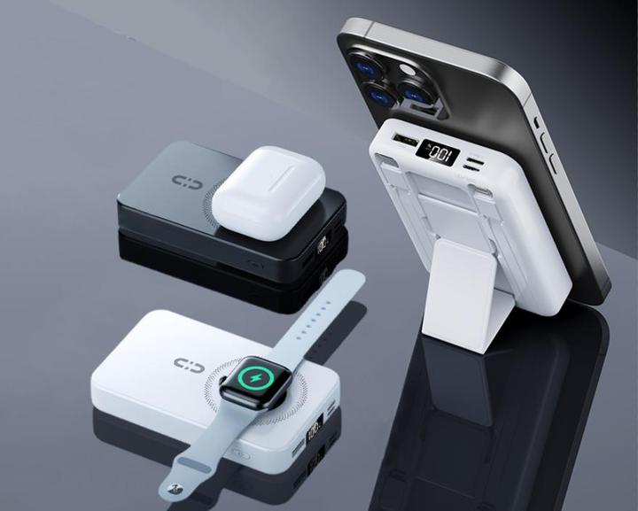 Actual product image Plutoos Magnetic 3-in-1 Wireless Power Bank (10000 mAh, 22.50 W)
