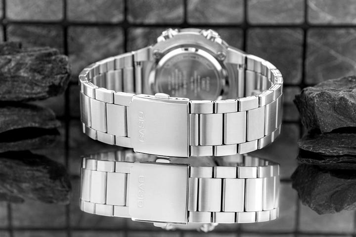 Image du produit Casio AMW-870D-1AVDF (Chronographe, Montre analogique, Montre de sport, Montre numérique)