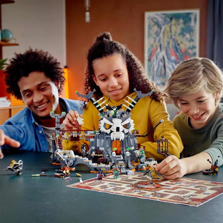 Actual product image LEGO Dungeon of the skull mage (71722, LEGO Ninjago)