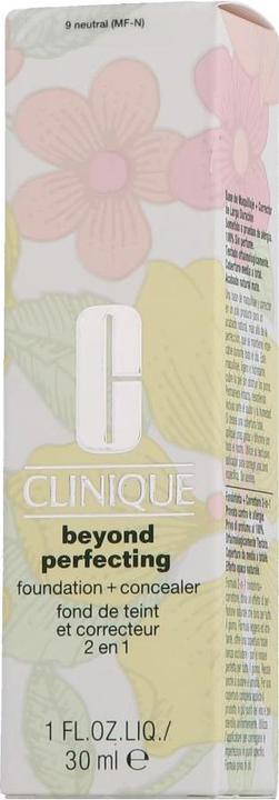 Productafbeelding Clinique Beyond Perfecting Foundation + Concealer (9 Neutraal)