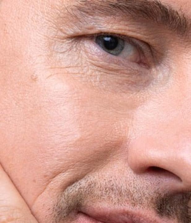 Actual product image Madara H2O Tinted Hyaluronic Serum Moon Flower 30ml (30 ml)