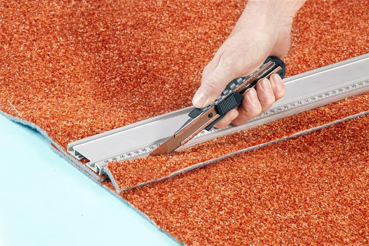 Image du produit kwb Cutter professionnel à lame sécable avec fonction auto-bloquante, 9 mm