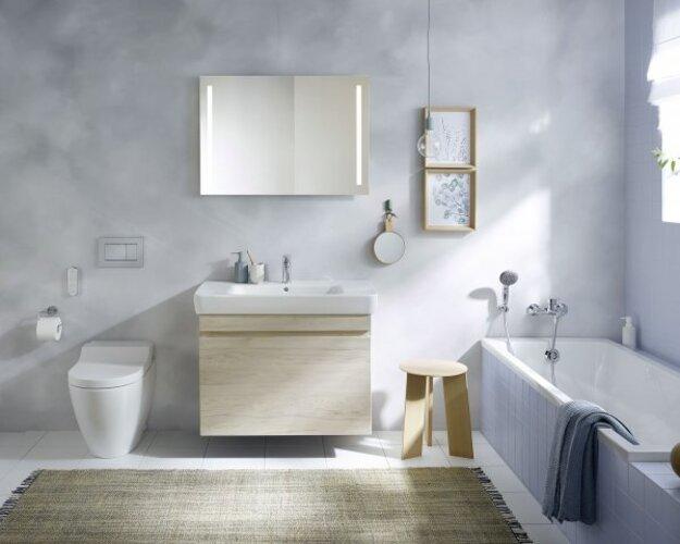 Actual product image Geberit AquaClean Tuma Comfort complete WC system, free-standing WC