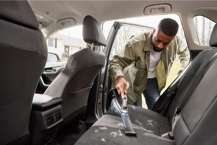 Actual product image Black & Decker DVD320J Dustbuster