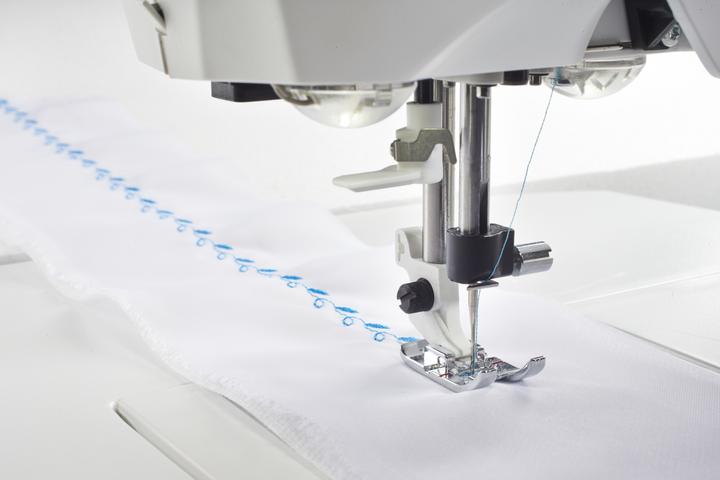 Actual product image Husqvarna Opal 690Q