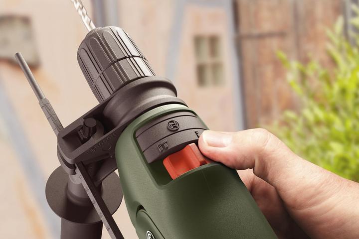 Actual product image Bosch Home & Garden EasyImpact 600 impact drill with carrying case (Electrical connection)