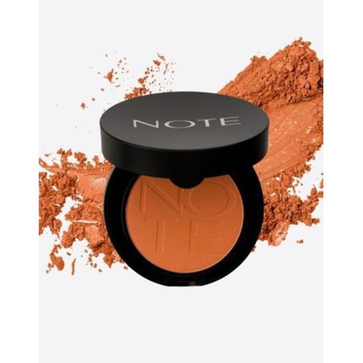 Note Cosmetique Luminous Silk Compact Blusher