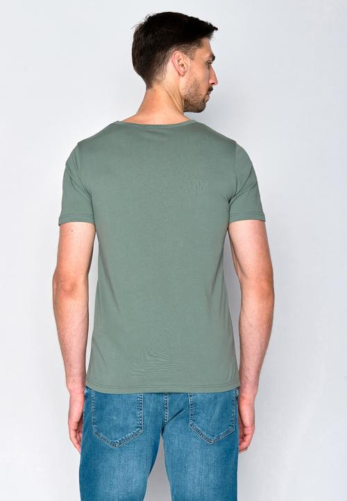 Actual product image Greenbomb Nature Canoe River Peak T-Shirt (S)