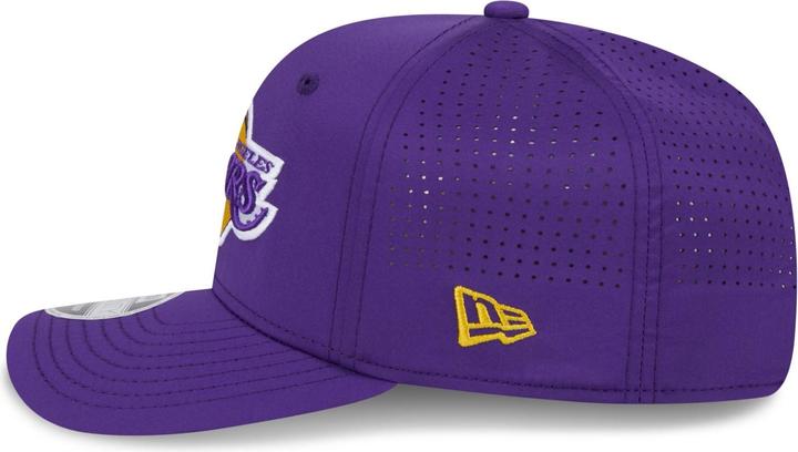 Image du produit New Era 9Seventy Stretch Cap PERFORMANCE Los Angeles Lakers