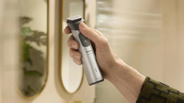 Actual product image Philips Multigroom Series 9000