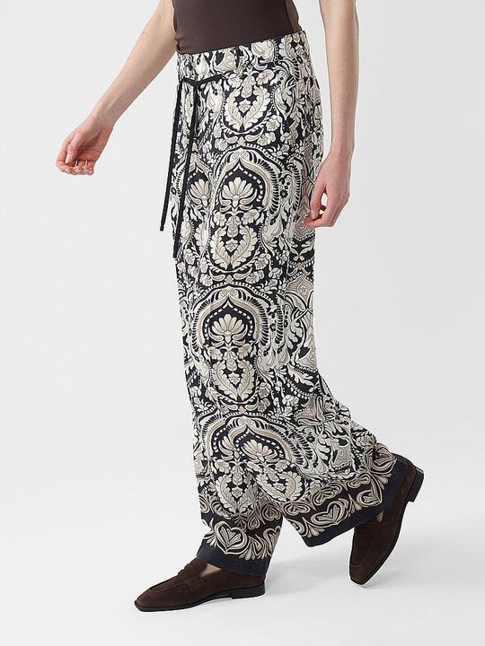 Produktbild Cambio Marlenehose ADRIENNE (36)