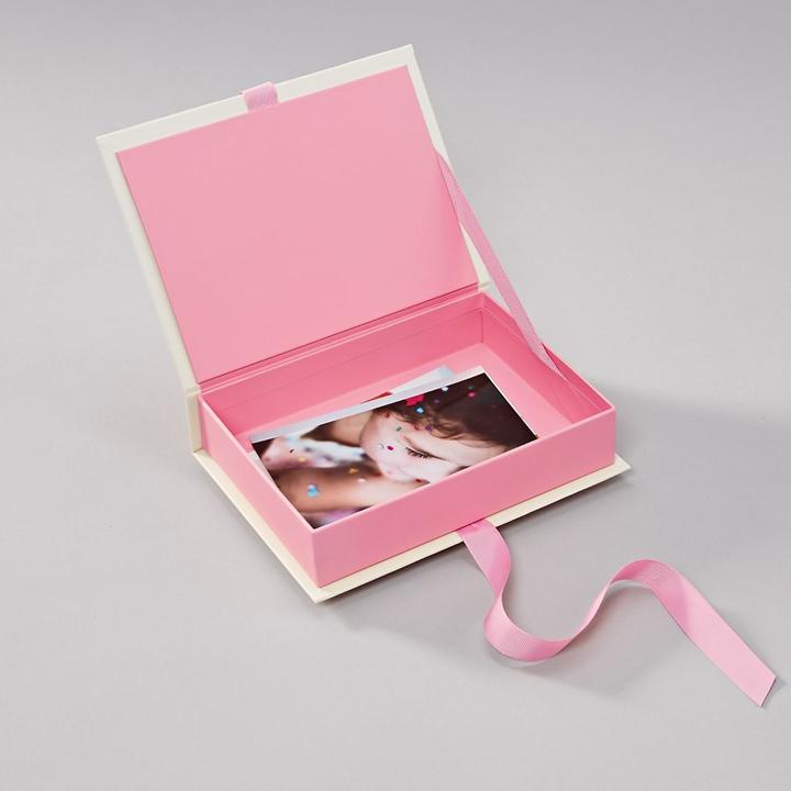 Actual product image Semikolon Small photo and gift box