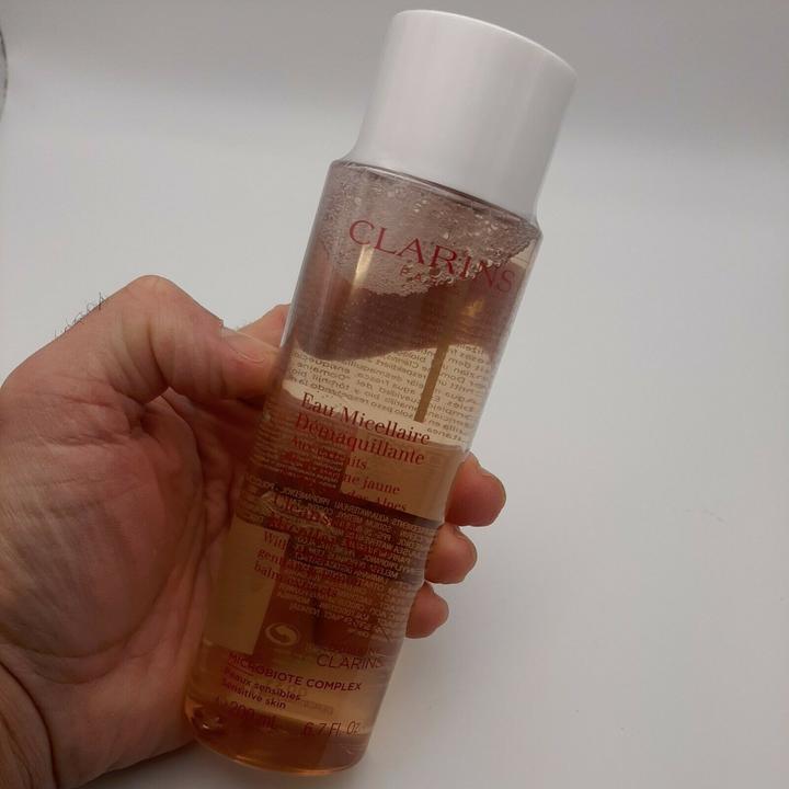Image du produit Clarins ZUSATZA DEMO EAU MICELLAIRE 200 ml (Lingettes nettoyantes pour le visage, 200 ml)