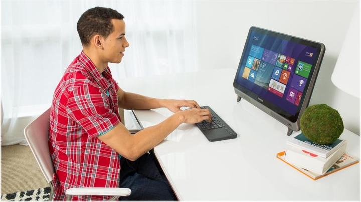 Actual product image Microsoft All-in-One Media Keyboard Keyboard RF Wireless QWERTY English (Eng. Int.)