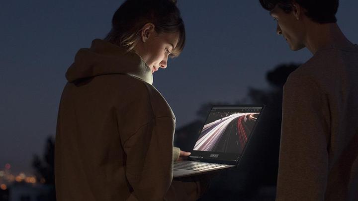 Image du produit Microsoft Surface Laptop, Platine, SSD 128 Go (13.50", Intel Core i5-7200U, 4 Go, 128 Go)