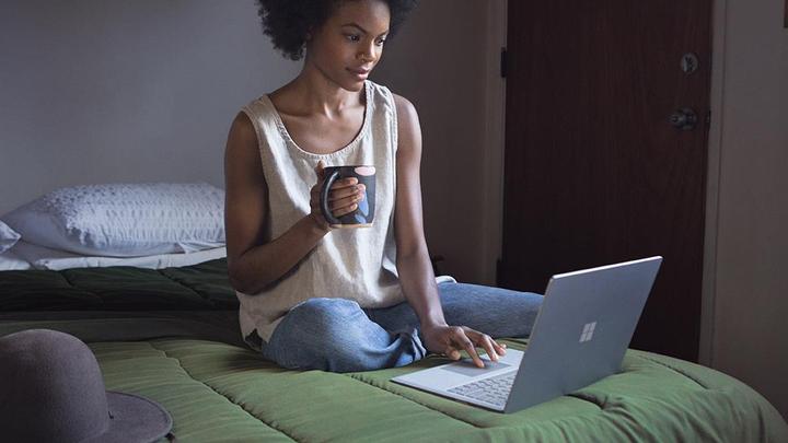 Image du produit Microsoft Surface Laptop, Platine, SSD 128 Go (13.50", Intel Core i5-7200U, 4 Go, 128 Go)