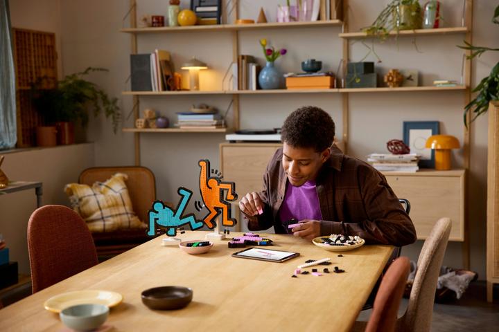 Image du produit LEGO Keith Haring - Figures dansantes (31216, LEGO Art)