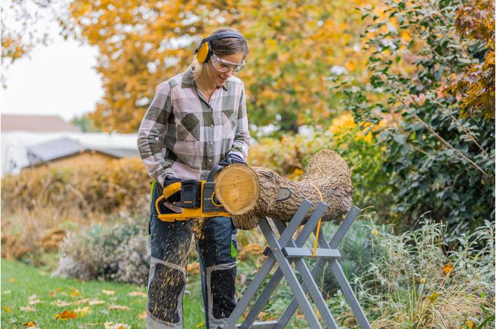Produktbild Stiga CS 300e Akku Akku-Kettensäge Schwertlänge 300mm (Akku Kettensäge)