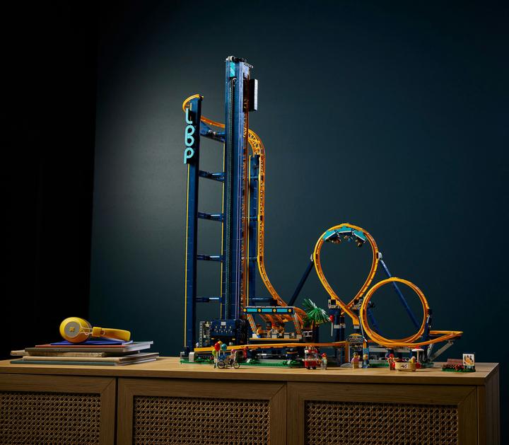 Produktbild LEGO Looping-Achterbahn (10303, LEGO Icons, LEGO Seltene Sets)