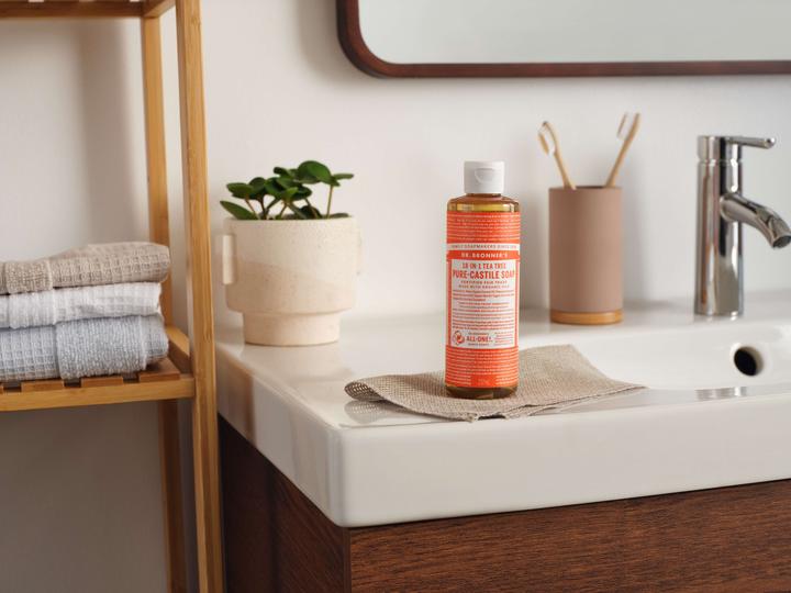Produktbild Dr. Bronner's - 18-IN-1 Flüssigseife Teatree (Flüssigseife, 120 ml)