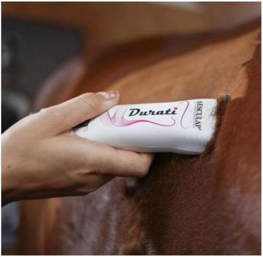 Actual product image Kerbl Akkuschermaschine Durati, weiss/schwarz mit pinkem Aufdruck, 2 Akkus (Cat, Dog)