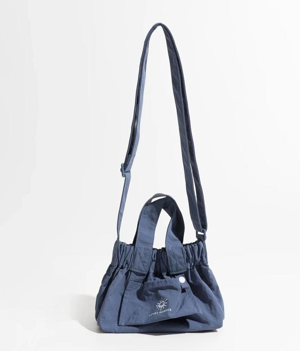 Image du produit Only-Bags.Store Nylon couleur solide Sac à bandoulière Simple petit sac à main Hobo Stylish Nylon léger Tote
